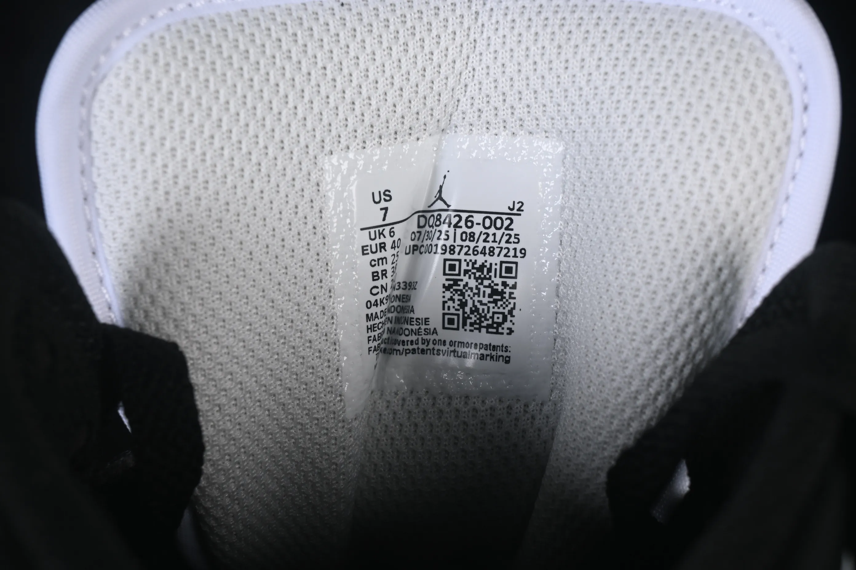 All categories Air Jordan Jordan series basketball shoes Air Jordan 1 Mid G version pure original Air Jordan 1 Mid AJ1 Joe 1 black and white gray mid-top cultural casual sneakers DQ8426-002